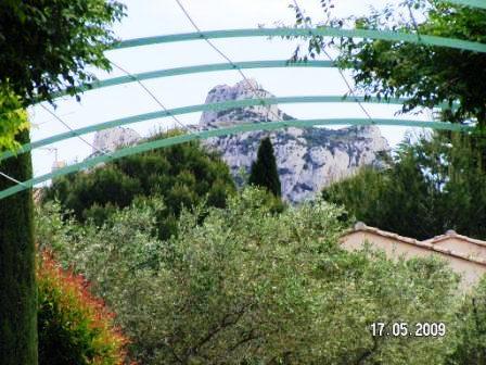 gites saint remy de provence : les jardins de Fontanille